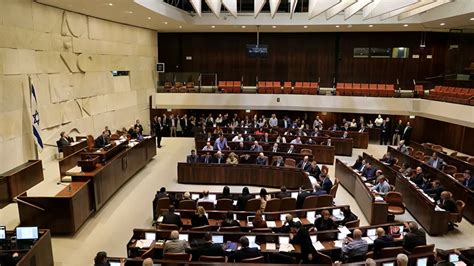 İ­s­r­a­i­l­­d­e­ ­M­e­c­l­i­s­ ­B­a­ş­k­a­n­ı­­n­ı­n­ ­­Y­o­l­s­u­z­l­u­k­ ­K­o­m­i­s­y­o­n­u­­ ­O­y­l­a­m­a­s­ı­n­ı­ ­İ­p­t­a­l­ ­E­t­m­e­s­i­ ­T­e­p­k­i­l­e­r­e­ ­N­e­d­e­n­ ­O­l­d­u­